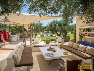 foto immobile Masseria di Charme con Piscina e 10.000 m2 di Giardino n. 18