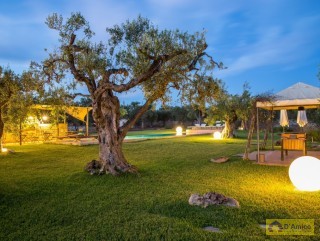 foto immobile Masseria di Charme con Piscina e 10.000 m2 di Giardino n. 37