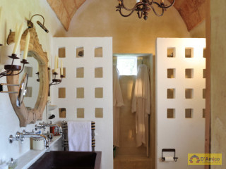 foto immobile Masseria di Charme con Piscina e 10.000 m2 di Giardino n. 36