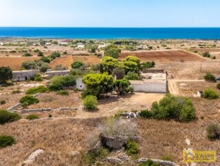 foto immobile Masseria del 1800 vista mare, a Pescoluse n. 43