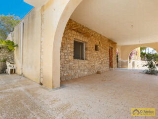 foto immobile 2 Ville vista mare a 400 metri dalla spiaggia di Pescoluse n. 31