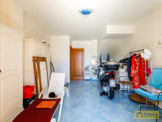 foto immobile Villa di pregio a Santa Maria di Leuca, con vista mare n. 16