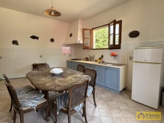 foto immobile Tipica Villa Vista Mare con Dependance e Progetto approvato per una Piscina. n. 18