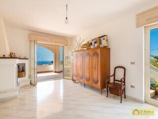 foto immobile Villa Vista Mare da Completare, con Giardino, a 400 metri dalla Spiaggia n. 42