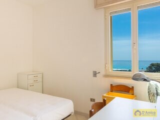 foto immobile Villa Vista Mare da Completare, con Giardino, a 400 metri dalla Spiaggia n. 50