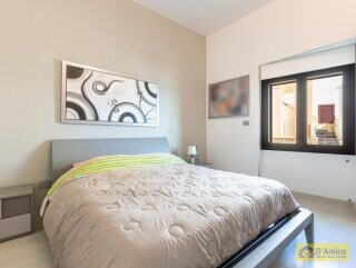 foto immobile Appartamento Indipendente a Piano Terra, Fronte Spiaggia n. 14