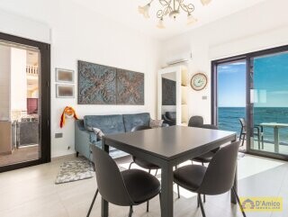 foto immobile Appartamento Indipendente a Piano Terra, Fronte Spiaggia n. 22