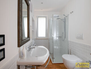 foto immobile Moderna Villa Trullo Vista Mare con Piscina e Jacuzzi a 4 km da Torre Santa Sabina n. 19