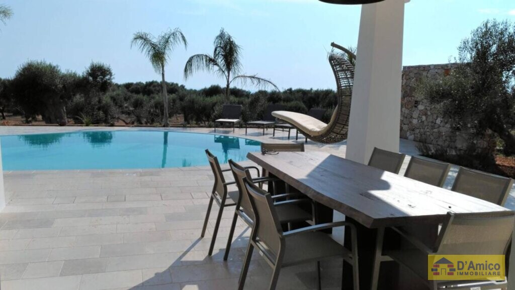 foto immobile Tipica Villa Salentina con Piscina Vista Mare a Santa Maria di Leuca n. 9