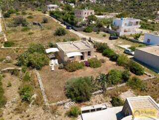 foto immobile Villa in tipica pietra salentina con jacuzzi vista mare a Torre Vado n. 28