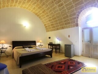 foto immobile Antica Masseria del 1629 con Piscina, Lodge, Scuderie e Frantoio Ipogeo n. 14
