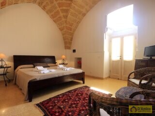 foto immobile Antica Masseria del 1629 con Piscina, Lodge, Scuderie e Frantoio Ipogeo n. 20