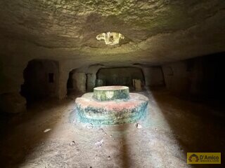 foto immobile Antica Masseria del 1629 con Piscina, Lodge, Scuderie e Frantoio Ipogeo n. 41