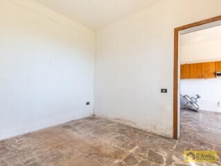 foto immobile Villa vista mare, da ristrutturare, a Pescoluse con possibile Piscina n. 18