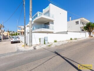 foto immobile Elegante appartamento, in centro, a Santa Maria di Leuca n. 16