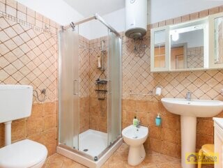 foto immobile Appartamento indipendente a 50mt dal mare di Torre Vado n. 8