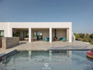 Moderna Villa con Piscina, vista mare in costruzione