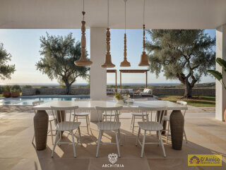 foto immobile Moderna Villa con Piscina, vista mare in costruzione n. 3