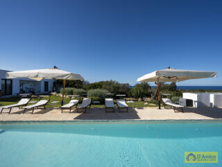 foto immobile Lussuosa Villa con Piscina vista mare a Carovigno n. 6