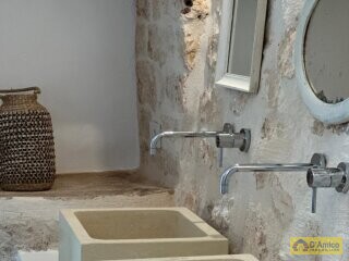 foto immobile Villa di Lusso con Piscina + 2 Dependance a Ostuni n. 34