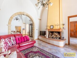 foto immobile Tipica casa pugliese, con volte a Stella, a 4 km dal mare n. 3