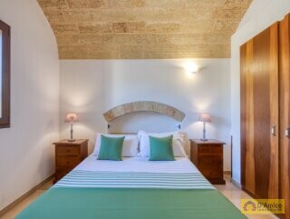 foto immobile Villa Mediterranea, con piscina e vista mare nel Salento n. 15