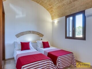 foto immobile Villa Mediterranea, con piscina e vista mare nel Salento n. 18