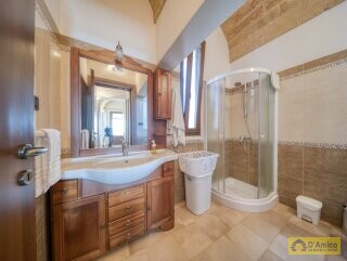 foto immobile Villa Mediterranea, con piscina e vista mare nel Salento n. 19