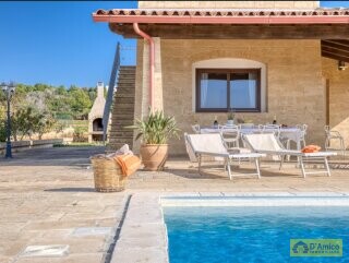foto immobile Villa Mediterranea, con piscina e vista mare nel Salento n. 23