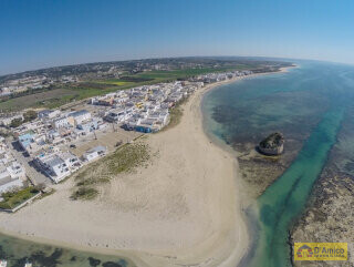 foto immobile Villa Mediterranea, con piscina e vista mare nel Salento n. 35