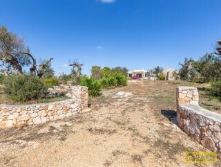 foto immobile Villa Panoramica, con pajara e vista mare, a Pescoluse n. 31