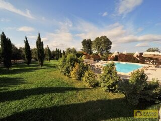 foto immobile Borgo di Trulli Autentico, con piscina, ad Ostuni n. 29