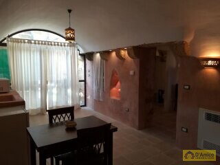 foto immobile Storica Dimora dell’800 con Piscina, nel cuore di un Antico Borgo  n. 21