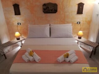 foto immobile Storica Dimora dell’800 con Piscina, nel cuore di un Antico Borgo  n. 26