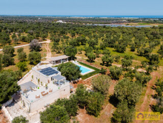 foto immobile Antico Casale con Vista mare a Carovigno n. 47