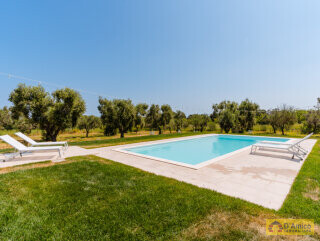 foto immobile Antico Casale con Vista mare a Carovigno n. 4