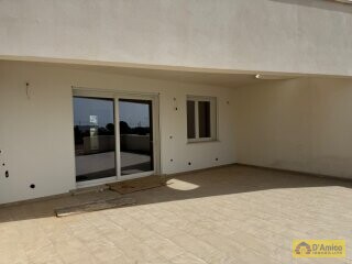 foto immobile Villetta chiavi in mano con vista mare a Torre Pali, Salento n. 3