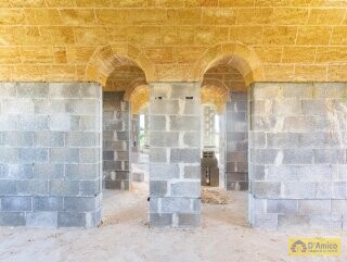 foto immobile Caratteristica villa a rustico con piscina, vista mare,  in vendita a Torre Vado n. 13
