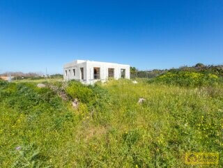 foto immobile Caratteristica villa a rustico con piscina, vista mare,  in vendita a Torre Vado n. 23