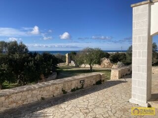 foto immobile Villa con Vista mare mozzafiato sulle spiagge di Pescoluse, nel Salento n. 21