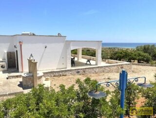 foto immobile Villa con Vista mare mozzafiato sulle spiagge di Pescoluse, nel Salento n. 7