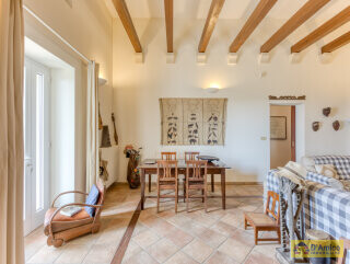 foto immobile Raffinata Villa Vista Mare con Dependance e Giardino Mediterraneo n. 15