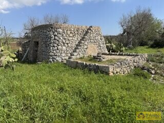 foto immobile  Nuova Villa con Piscina e Lamione a Torre Vado, nel Salento  n. 4