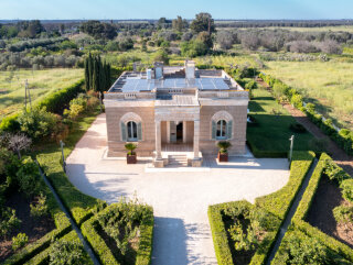 Meaestosa Villa con Piscina e Pool House nel cuore della Puglia