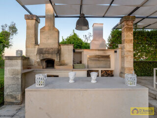 foto immobile Meaestosa Villa con Piscina e Pool House nel cuore della Puglia n. 41