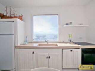 foto immobile Splendida Villa Vista Mare, con Piscina e volte tipiche, a Torre Vado n. 13