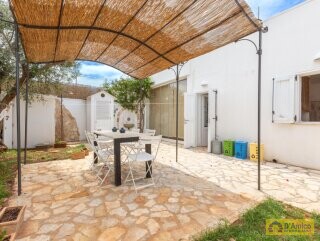 foto immobile Elegante Villa Indipendente Vista Mare, con dependance, a Torre Pali n. 3
