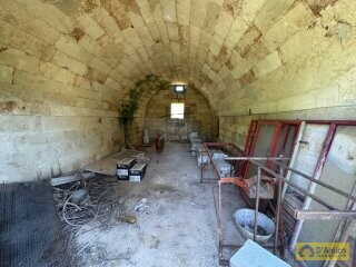 foto immobile Terreno con progetto per Villa a Volte Tipiche con Piscina, a 5 minuti dal mare n. 5
