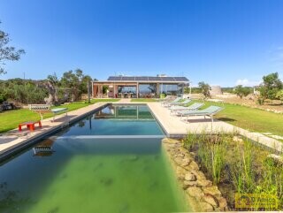 foto immobile Splendida Villa con incantevole Vista Mare e Piscina, a Santa Maria di Leuca n. 20