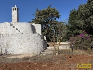 foto immobile Moderna Villa con piscina e Trullo a Carovigno n. 22